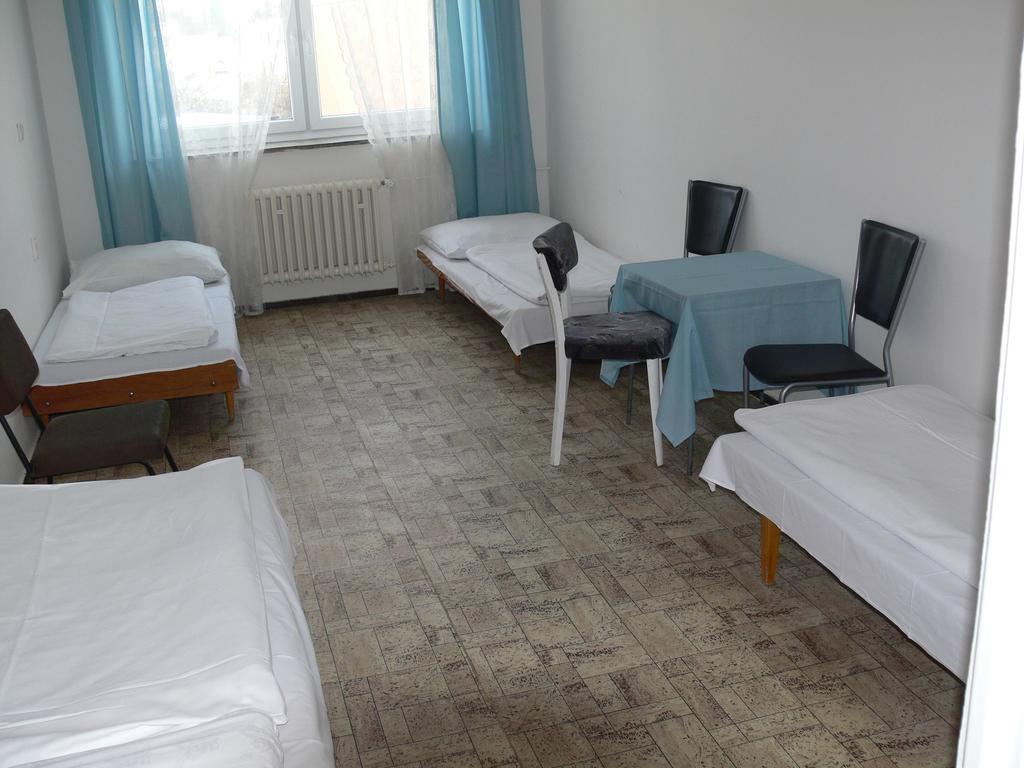 Lazza Motel Brno Esterno foto